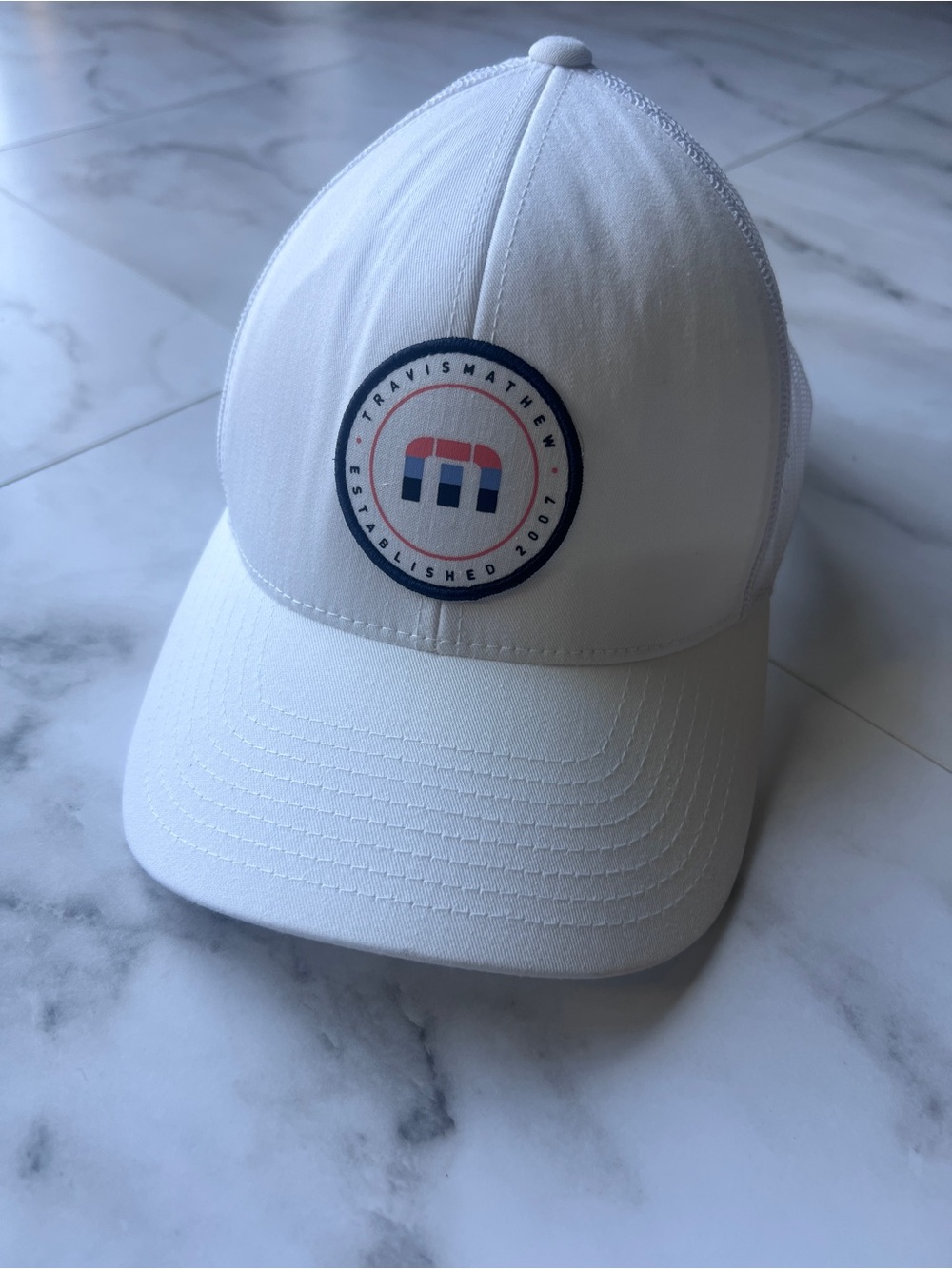 Travis Mathew White Hat. OS